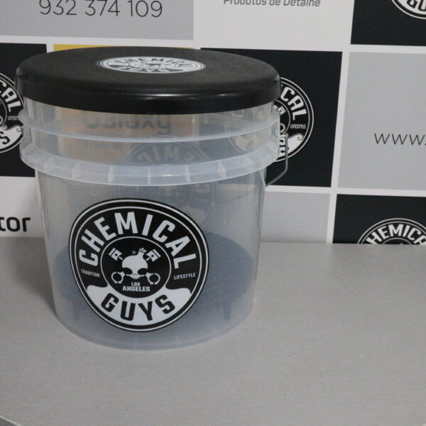 Bucket kit