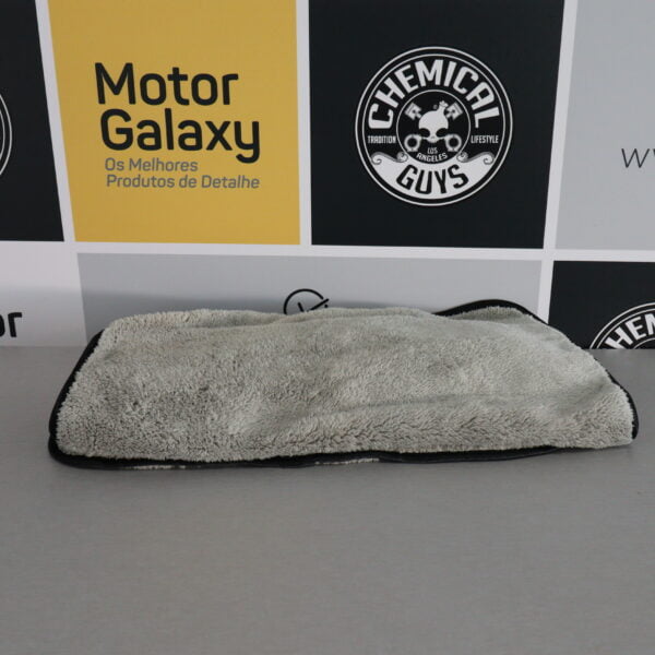 Ultra Plush Microfiber Detailing Towel