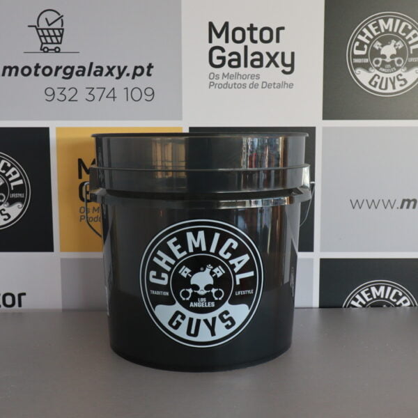 SMOKING BLACK DETAILING CARWASH BUCKET