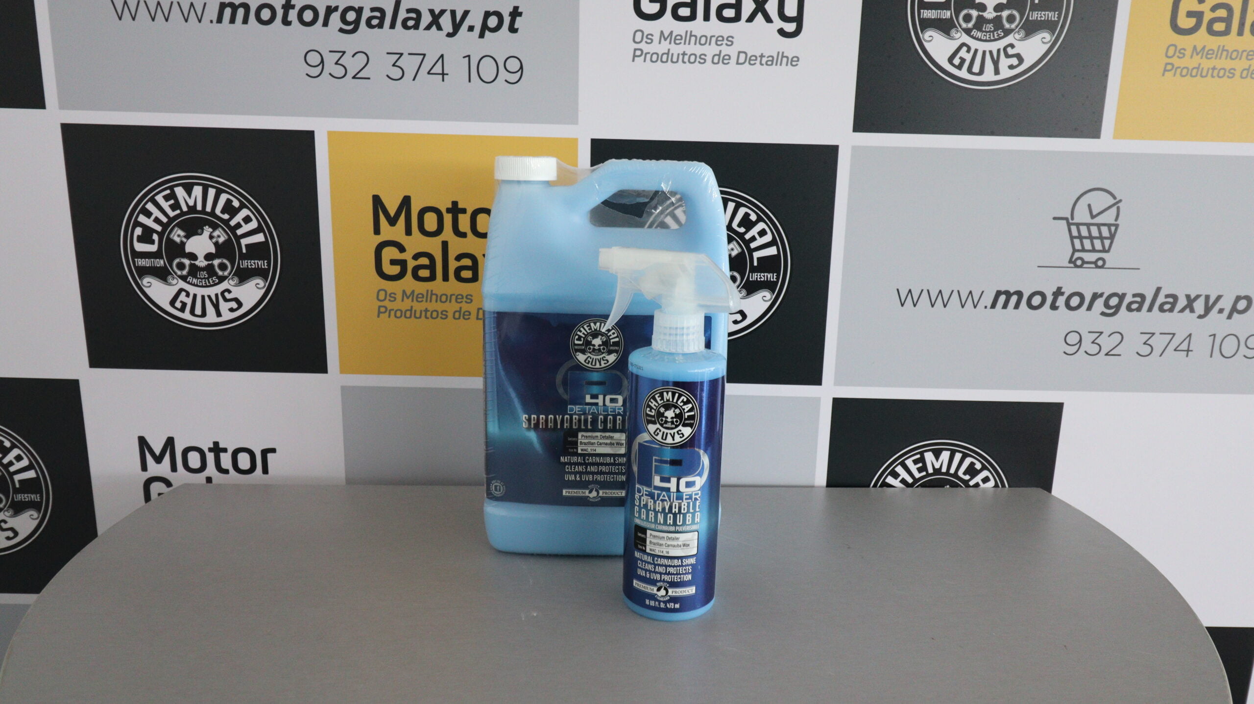 motorgalaxy.pt-ChemicalGuys-WAC_114, P40 Quick Detailer Spray is enriched with carnauba wax to deliver a bright, natural glow to all waxed paint finishes.1gallon2 P40 Quick Detailer - Image 1